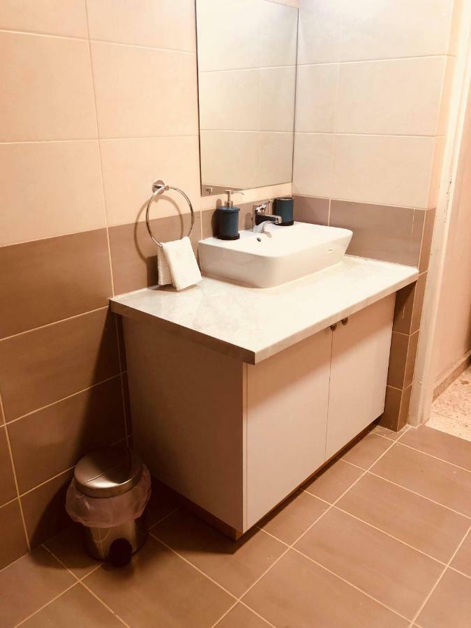 Karavella Vintage Apartment Paphos Eksteriør bilde