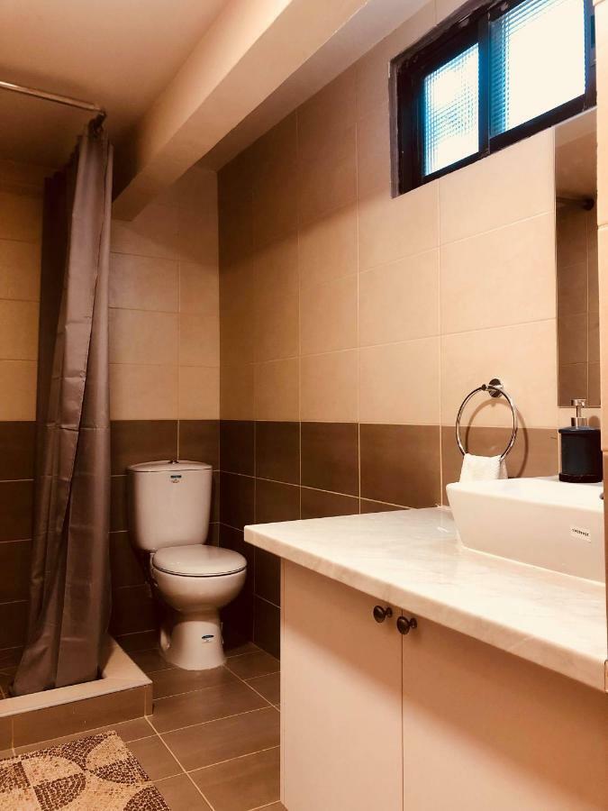 Karavella Vintage Apartment Paphos Eksteriør bilde